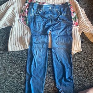 Women’s denim jeggings, size L